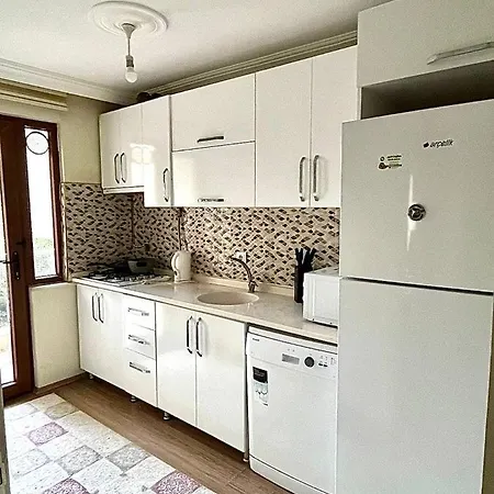Halic Yalova (Yalova)