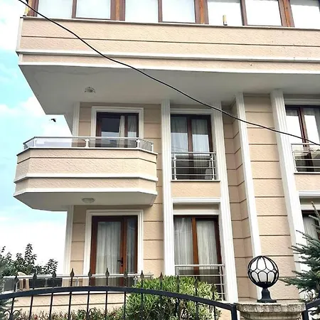 Halic Aparthotel *